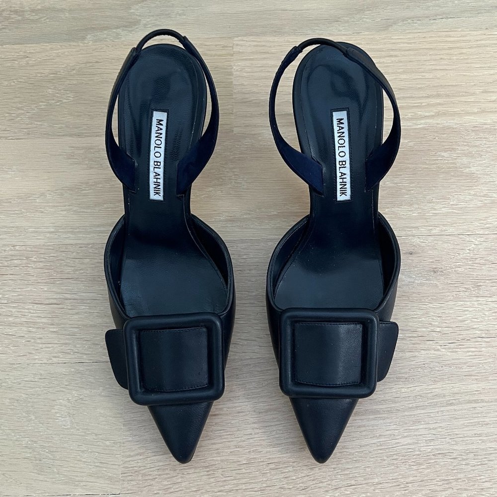 Manolo Blahnik Maysli Buckle Slingback Pump - Navy - Size 38 EU / 8 US